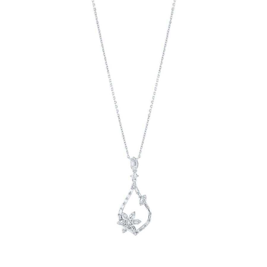 0.63 Karat Pırlanta Baget Trend Kolye