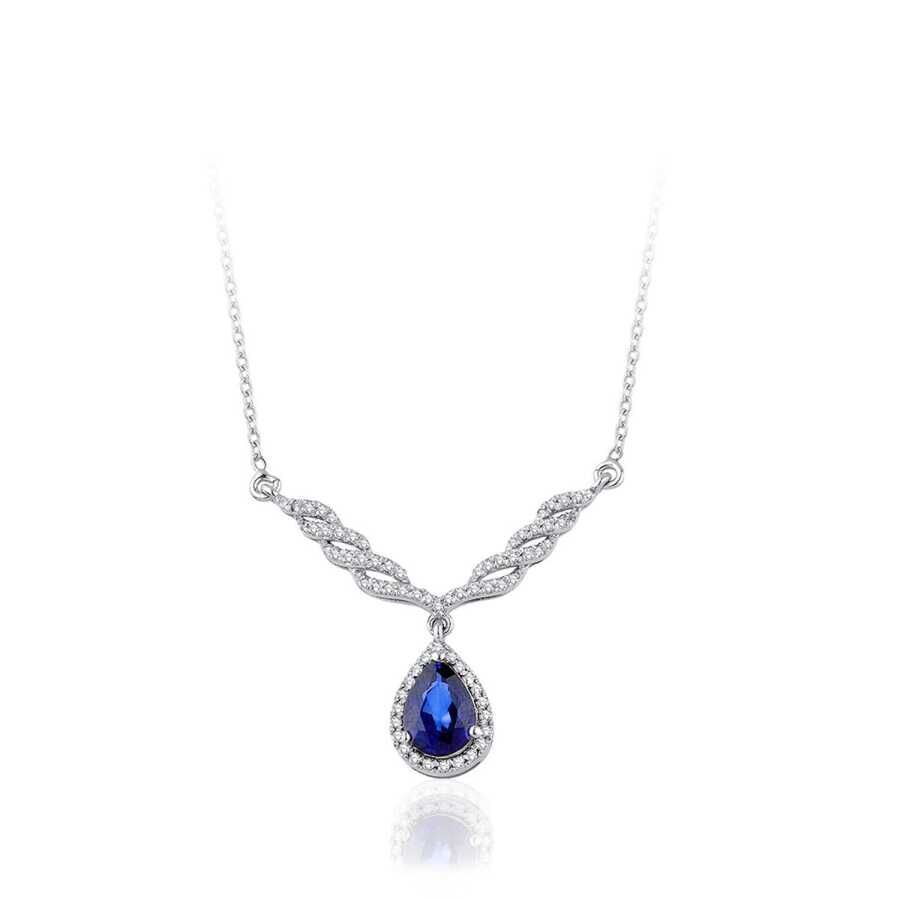 1.06 Karat Pırlanta Safir Kolye