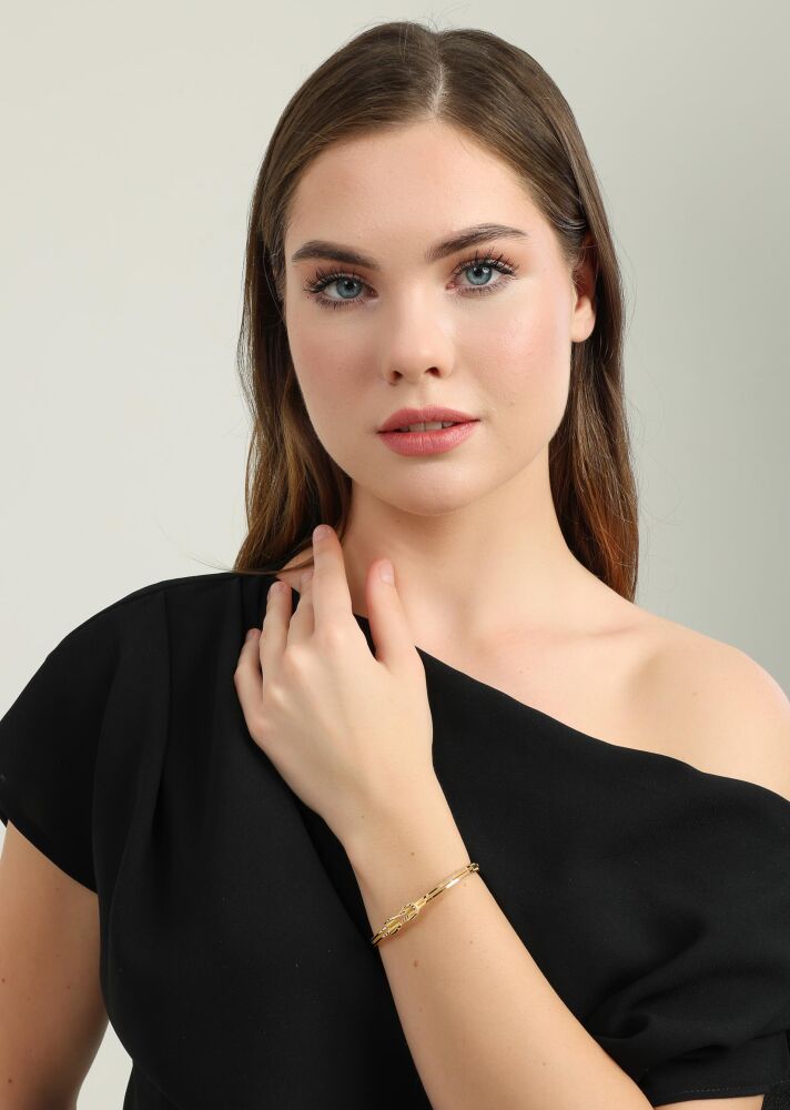 Ajda Kelepçe Düğüm Form
