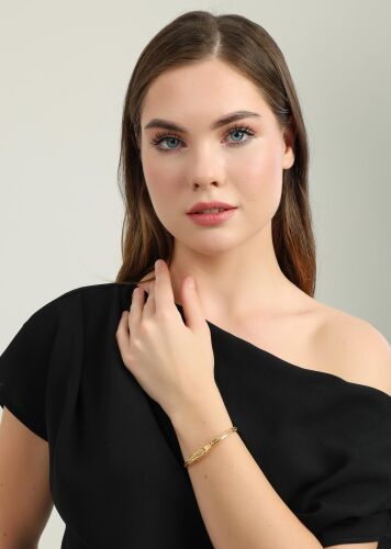 Ajda Kelepçe DüğümForm - SembolGold