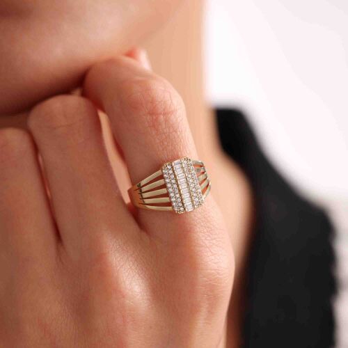 Baget Detalı Kaburga Yüzük - SembolGold