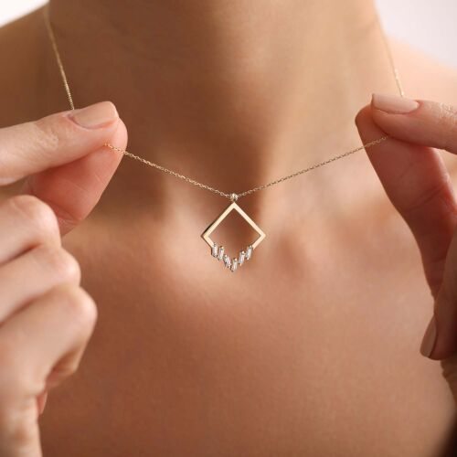 Salkım Baget Kolye Sarı Altın - SembolGold