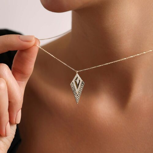 Triangle Grek Altın Kolye - SembolGold